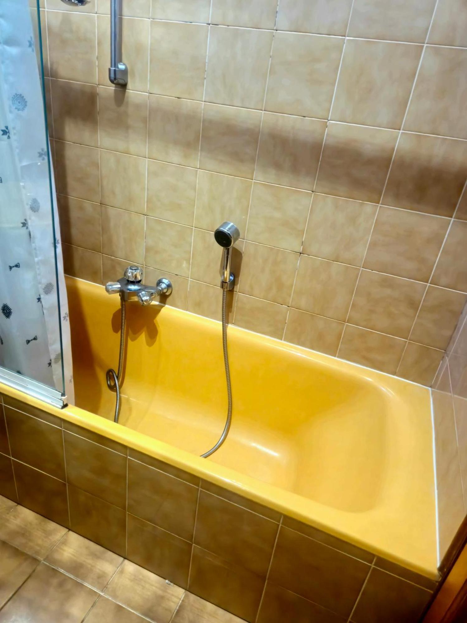 Charmant T2 Bastelicaccia المظهر الخارجي الصورة